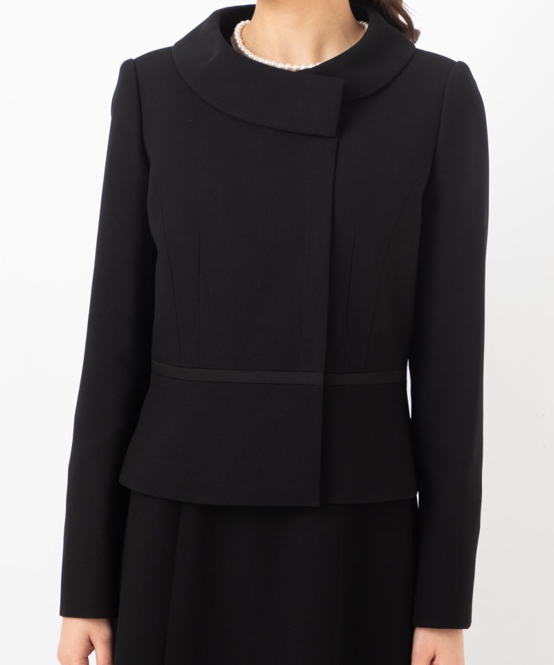 Select Shop ロールカラージャケットアンサンブル/M(9号)｜喪服・礼服のレンタルはCariru BLACK FORMAL